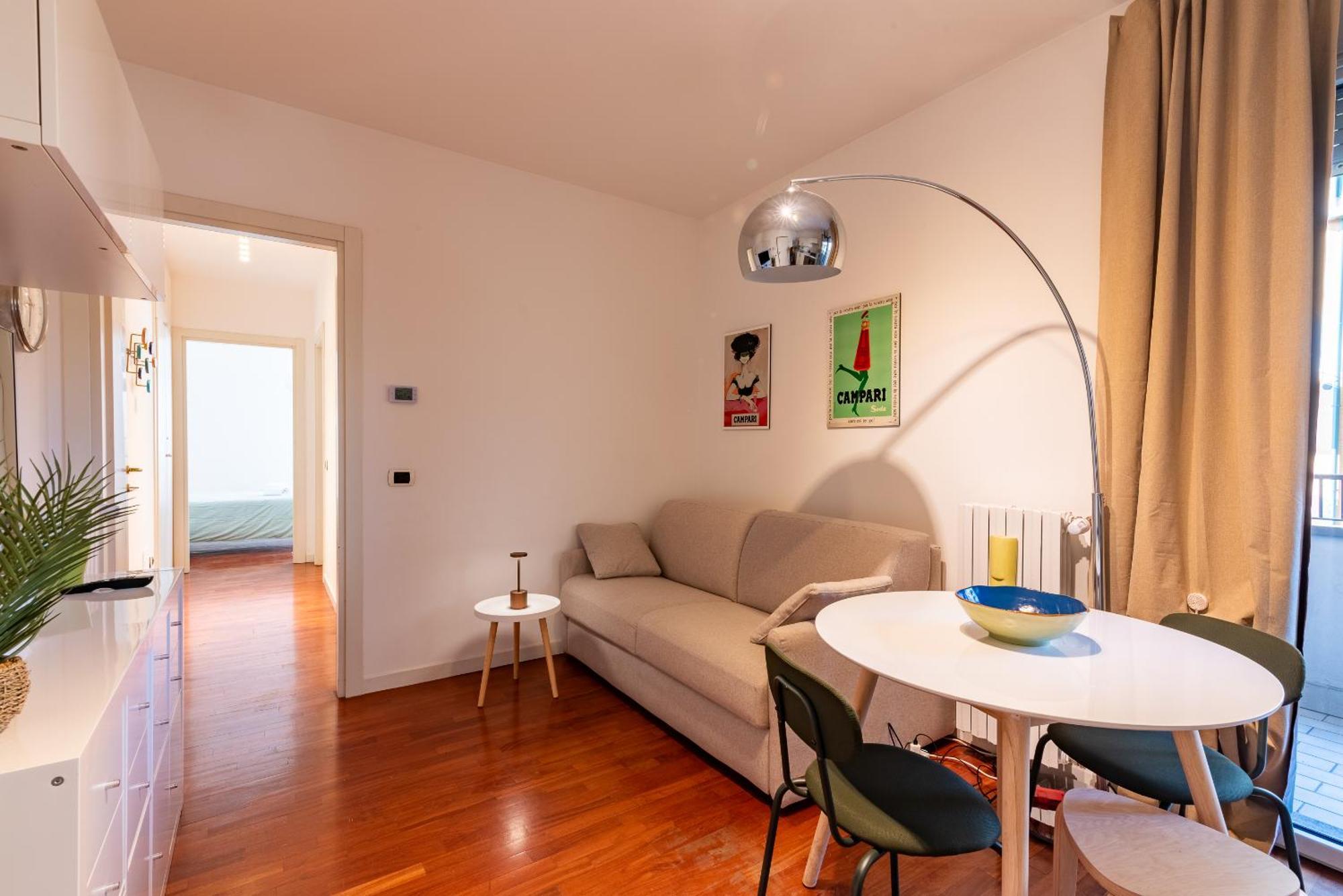 Daniele Flat - Free Wi-fi & M4 Metro Mi Appartement *
